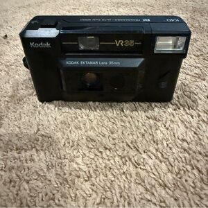 Kodak VR35 Black Camera with Ektanar Lens